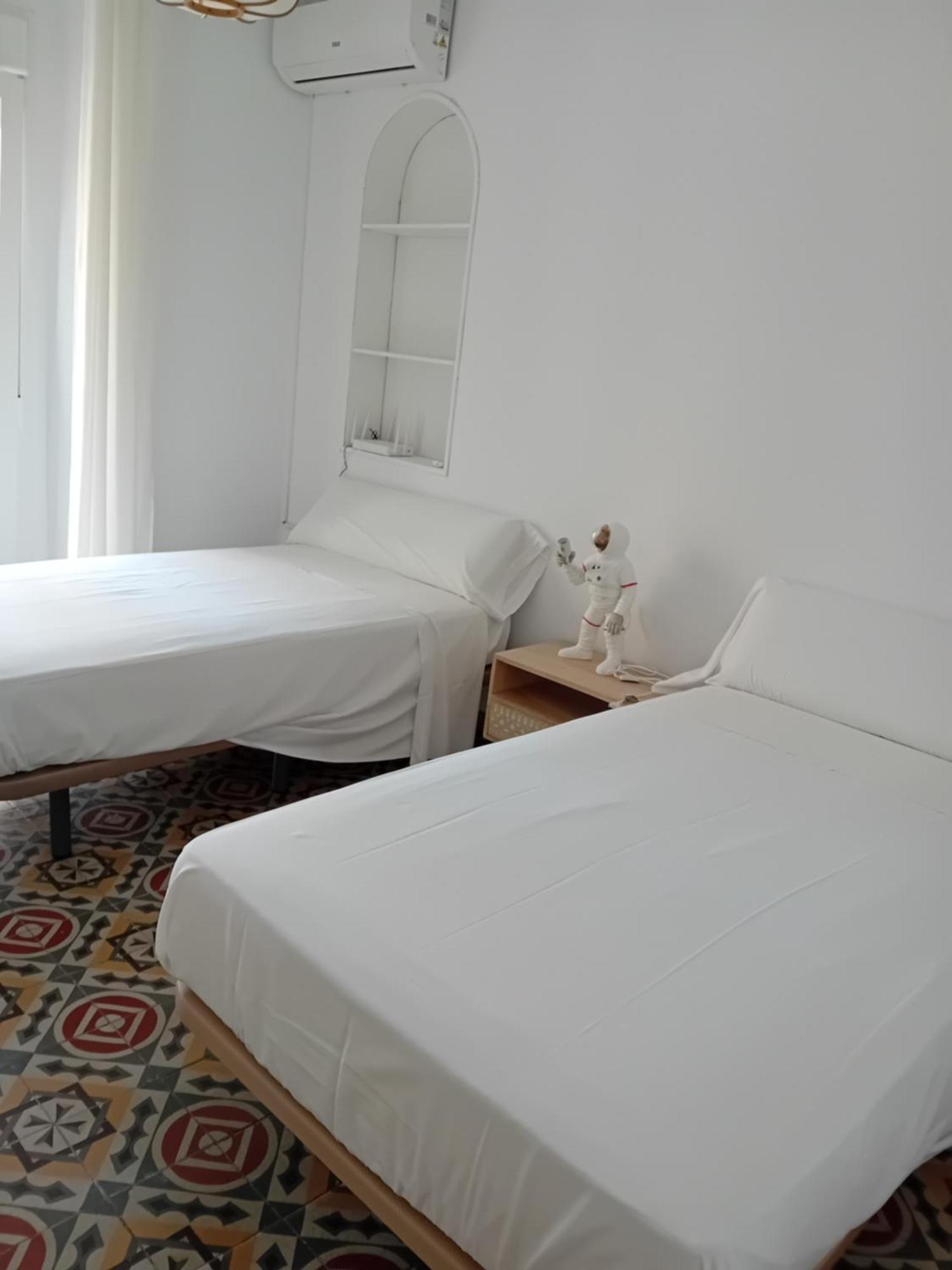 Apartamento Plaza San Francisco Trujillo Exterior photo